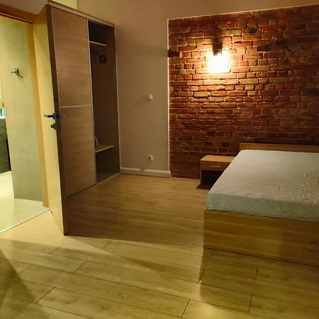 1904 דירה Świnoujście