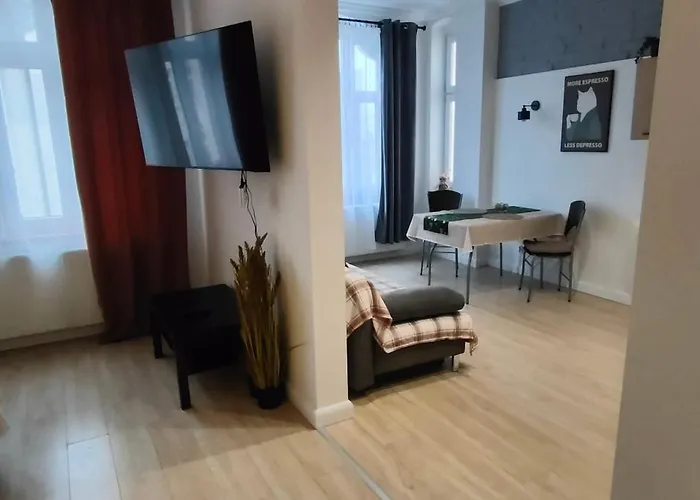 1904 * Świnoujście